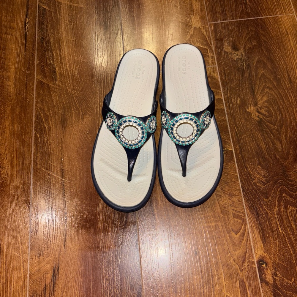 Crocs Women’s Black Jeweled Thong Sandals - White Footbed